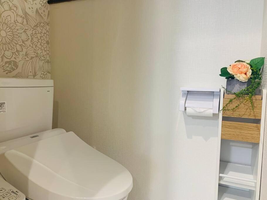 Apartamento 東京民泊 貸し切り一軒家 モダン和風 畳 青砥 上野 プライベート空間 最大8名